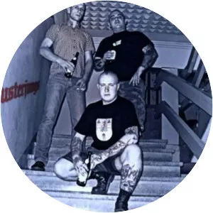 Schusterjungs - Musical group