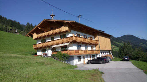 Schwemberghof - Farmstay in Fugenberg, Austria