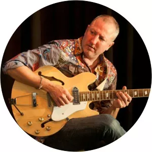 Scott Bricklin - Singer