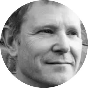 Scott McCracken - Author