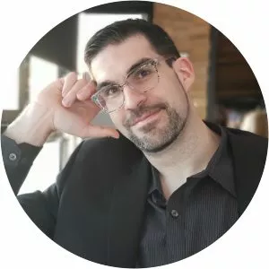 Scott Menzel - Film critic