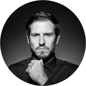 Sean Hegarty photograph