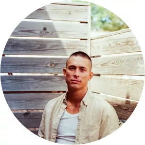 Sean Thor Conroe - Author