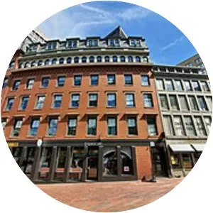 Sears' Crescent and Sears' Block