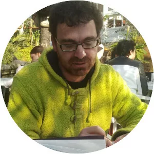 Séchu Sende - Writer