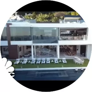 Secret Lives of the Super Rich