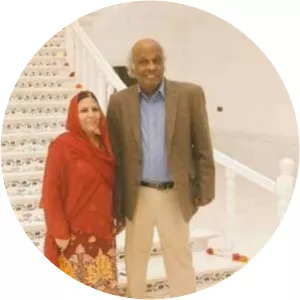 Seema Rahat - Rahat Indori's wife