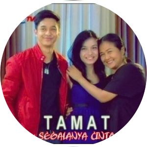 Segalanya Cinta - TV program