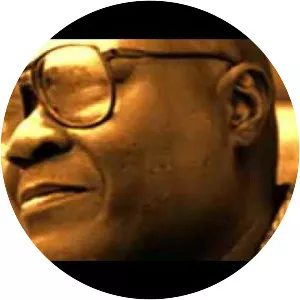 Segun Bucknor