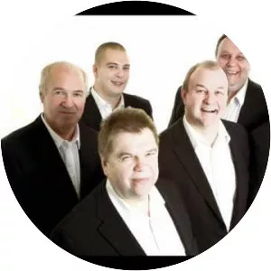 Seitsemän seinähullua veljestä