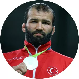 Selim Yaşar