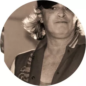 Selwyn Burns - Musical artist