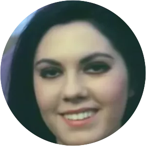 Senar Seven - Actress