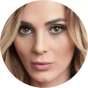 Senem Hakkı - Burak Hakkı's sister