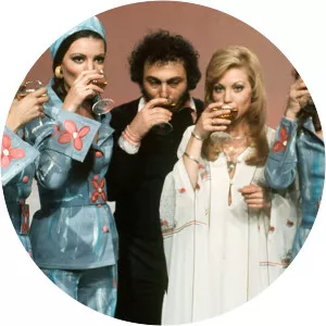 ¡Senoras y senores!