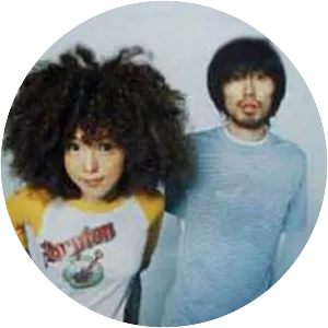 sentimental:BUS - Musical group