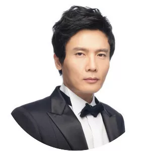 Seo Jae-hyeok - South Korean bassist