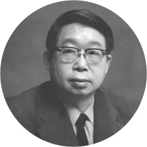 Seong Moy