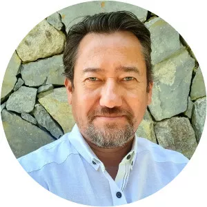 Serdar Akinan - Journalist