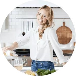 Serena Wolf - Author