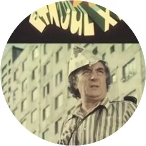 Serenada pentru etajul XII