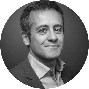 Serge Linares - Writer