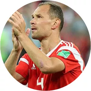 Sergei Ignashevich - Russian football coach