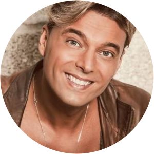 Sérgio Rossi - Singer