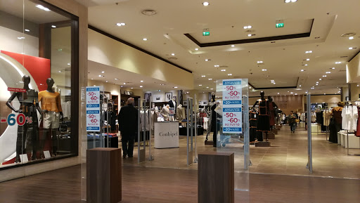 Serravalle Retail Park - Shopping mall in Italy