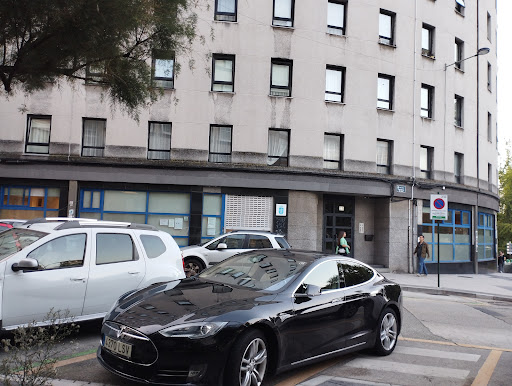 Servicios Sociales e Infraestructuras - Municipal administration office in A Coruna, Spain