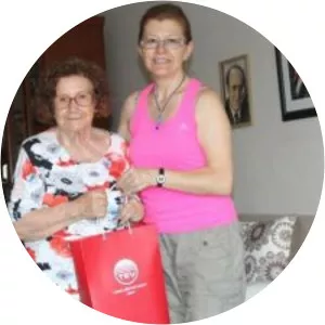 Sevim Salkım - Yeşim Salkım's mother