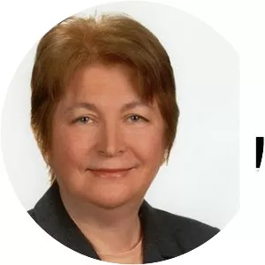 Sezer Şener Komsuoğlu - Turkish neurologist