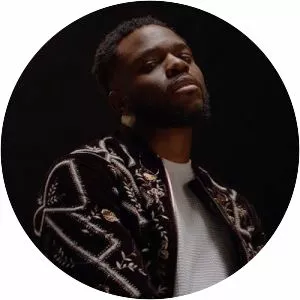 Shae Jacobs - Singer