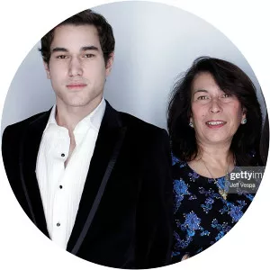 Shahmir Hussain photograph