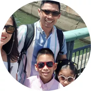 Shailendra Naryama Sastraguna Sutowo photograph