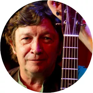 Shake Russell - Musical artist