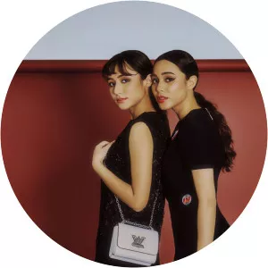 Shalma Eliana - Singer