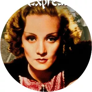 Shanghai Express - 1932 ‧ Drama/Thriller ‧ 1h 22m