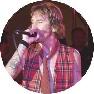 Shannon Larkin - Musician