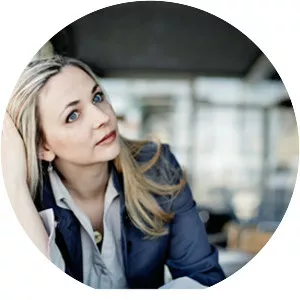 Shara Lessley - Poet