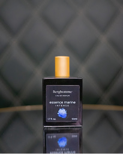 Shark Barber photograph