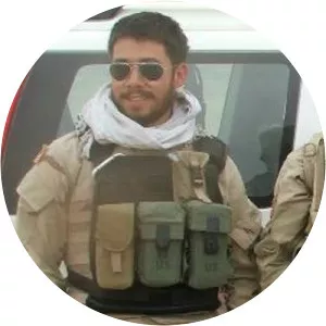 Shaun So - Military veteran ‧ Anna Chlumsky's husband