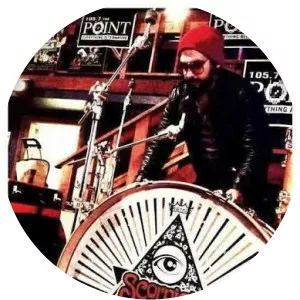 Shawn Alvear Musician - Musician