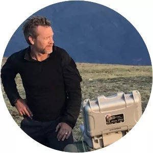 Shawn Cowles - TV actor