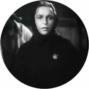 She Defends the Motherland