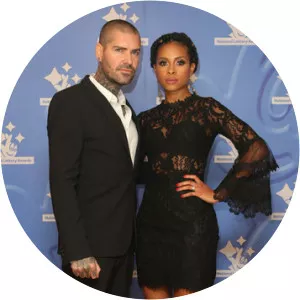 Sheena White - Singer ‧ Shane Lynch's wife