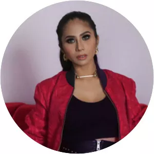 Shelda Vaizha - Musical artist