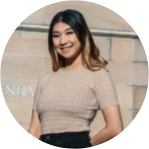 Shella Christivanny Lie photograph