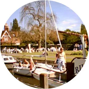 Shepperton Lock - 