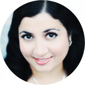 Sherezade Panthaki - Singer